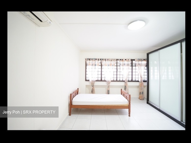Blk 557 Choa Chu Kang North 6 (Choa Chu Kang), HDB Executive #203514041